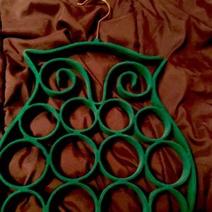 L🦉Green Owl Scarf Holder